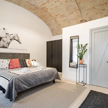 Urban Stable Luxury Apartments Budapest Extérieur photo