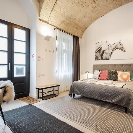 Urban Stable Luxury Apartments Budapest Extérieur photo